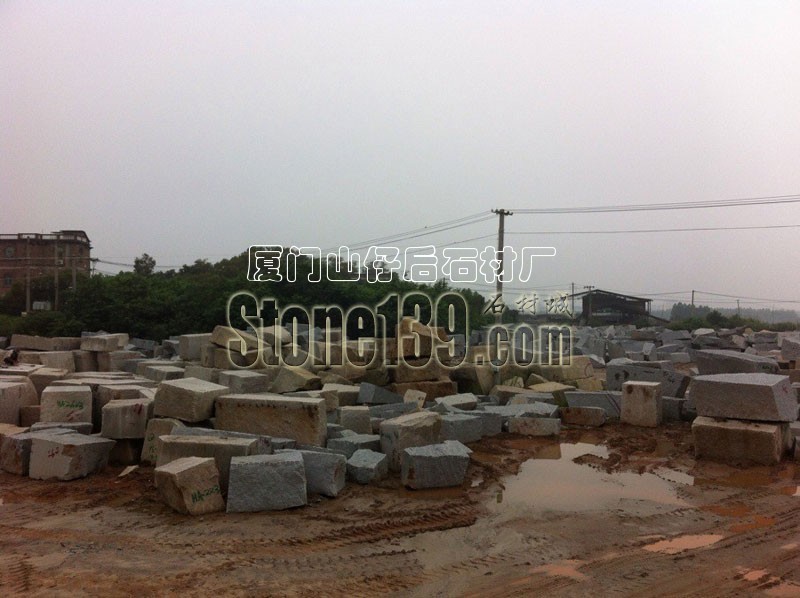 山仔后石材廈門同安614花崗巖堆場(chǎng)