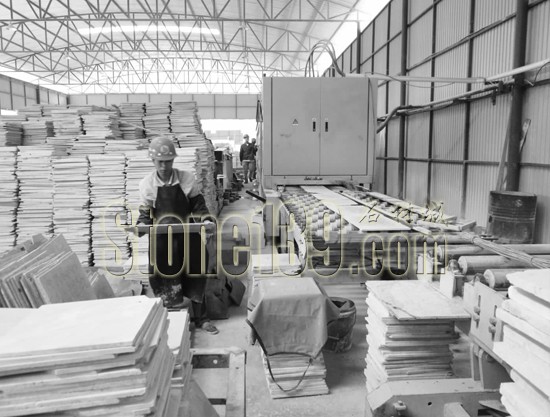 云南&ldquo;保山米黃&rdquo;大理石將成為建筑業(yè)的新寵