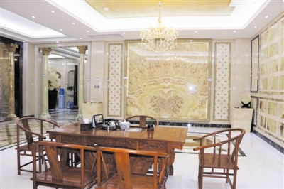 特訪東泰恒立石材有限公司總經(jīng)理馬鳳勇