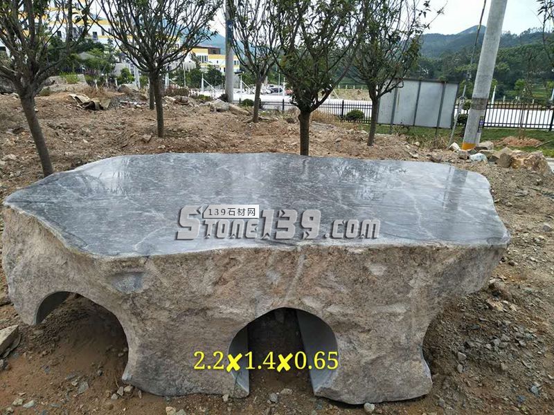 騰翔石趣石材加工廠專(zhuān)業(yè)生產(chǎn)園林景觀石雕產(chǎn)品