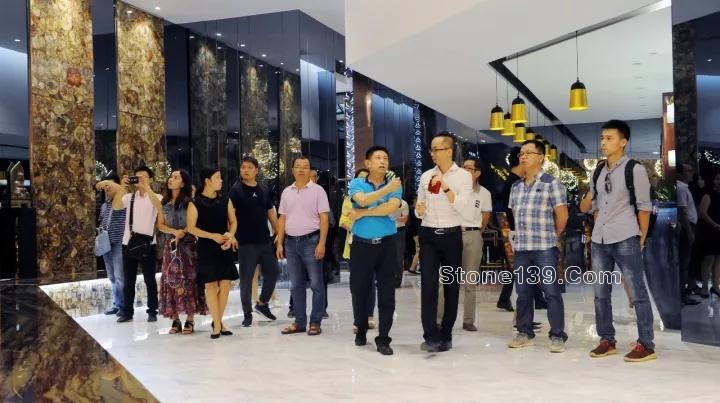 福建省旅發(fā)委、經(jīng)信委相關(guān)領(lǐng)導(dǎo)實(shí)地考察水頭知名石材企業(yè)