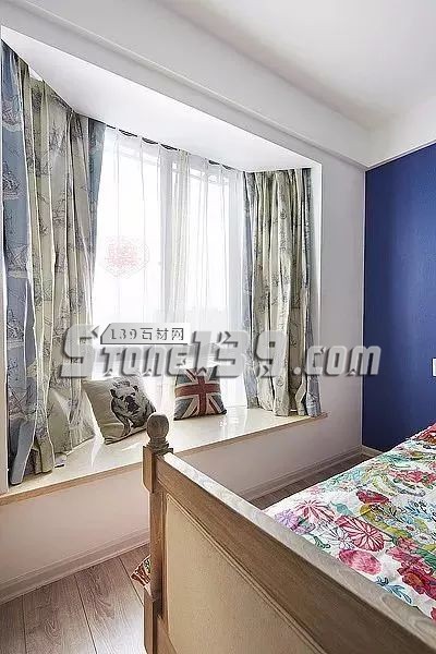 飄窗窗臺，還是石材的耐用！