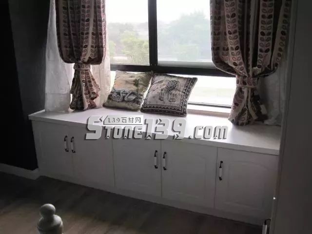 飄窗窗臺，還是石材的耐用！