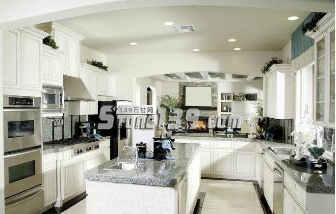 廚房美不美就看石材臺(tái)面板