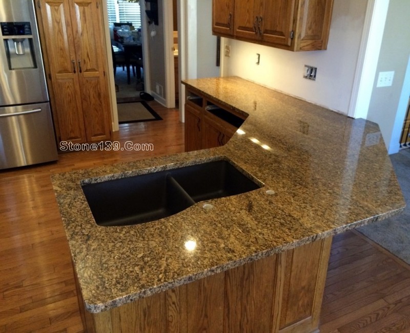  廚房花崗巖臺(tái)面