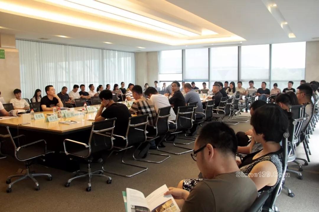 廈門市&middot;南安市石材外經(jīng)貿協(xié)會在水頭舉辦石材資源與外貿公司對接會