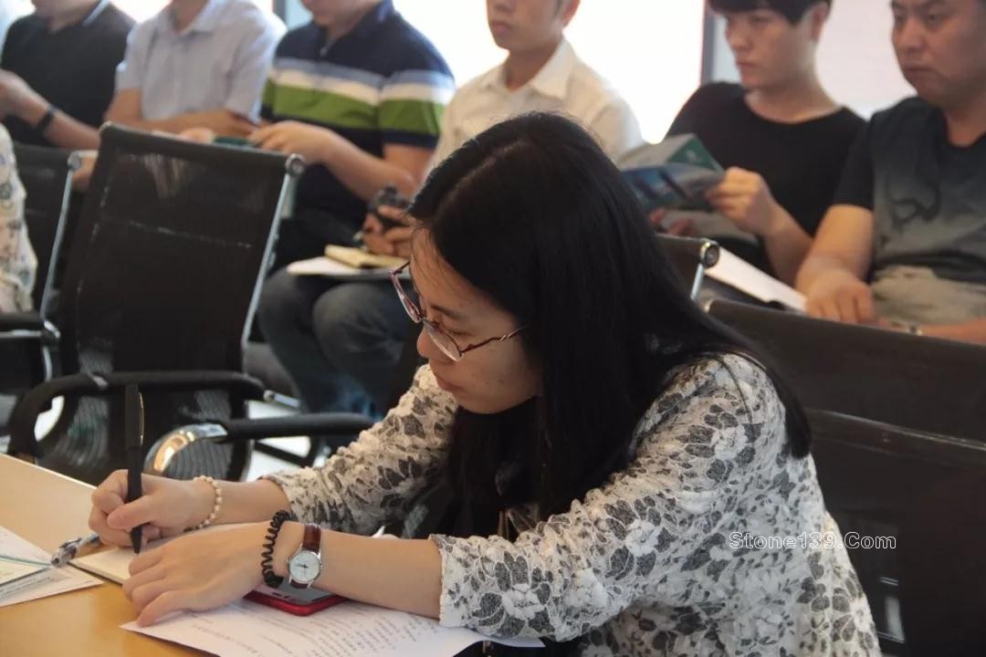 廈門市&middot;南安市石材外經(jīng)貿協(xié)會在水頭舉辦石材資源與外貿公司對接會