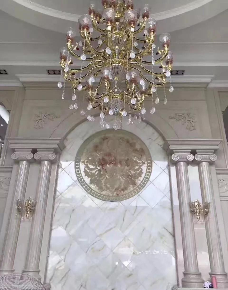 復式樓挑高躍層石材背景墻