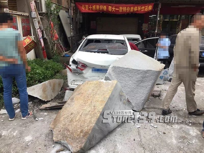 福建水頭違規(guī)大貨車，還有沒有人管管了？！