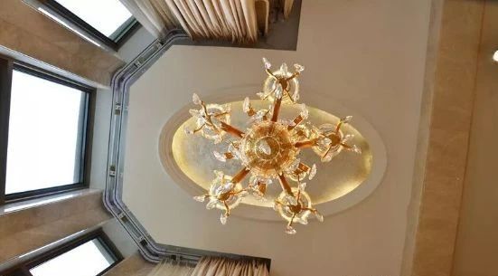 750㎡頂層復(fù)式公寓，大理石功不可沒(méi)