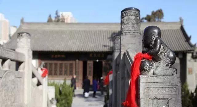 中國(guó)古老石材工程之石雕橋欄桿 承載著千年的歷史與文化