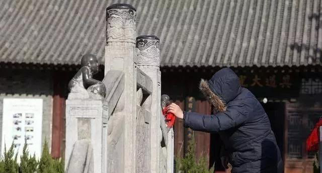 中國(guó)古老石材工程之石雕橋欄桿 承載著千年的歷史與文化