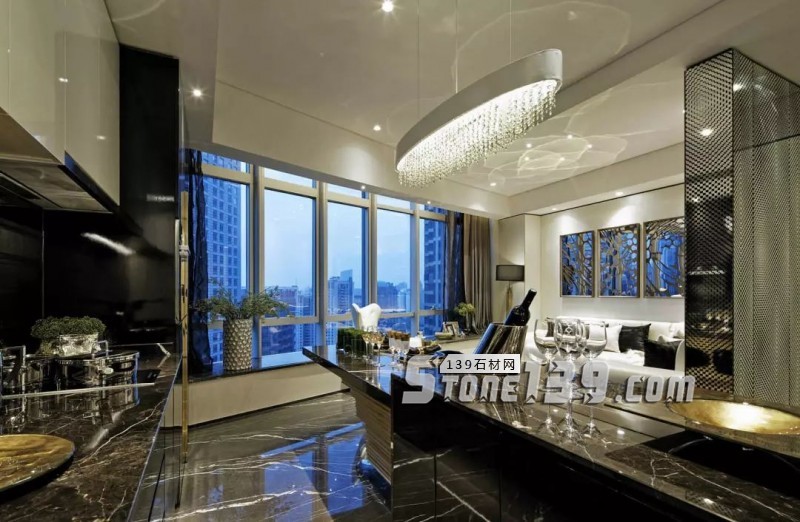 廚衛(wèi)空間的大理石裝飾設(shè)計欣賞