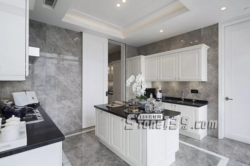 廚衛(wèi)空間的大理石裝飾設(shè)計欣賞