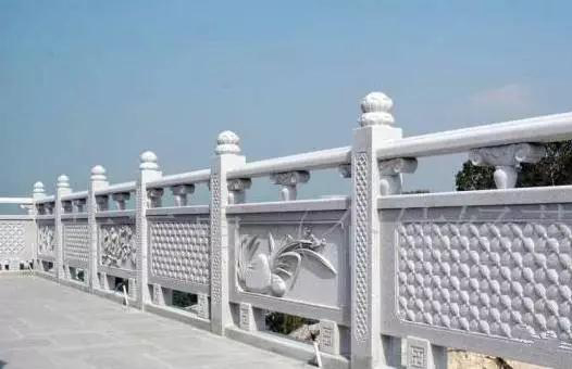 石材欄桿干貨 各種傳統(tǒng)石欄桿、歐式石欄桿、現(xiàn)代石欄桿款式賞析