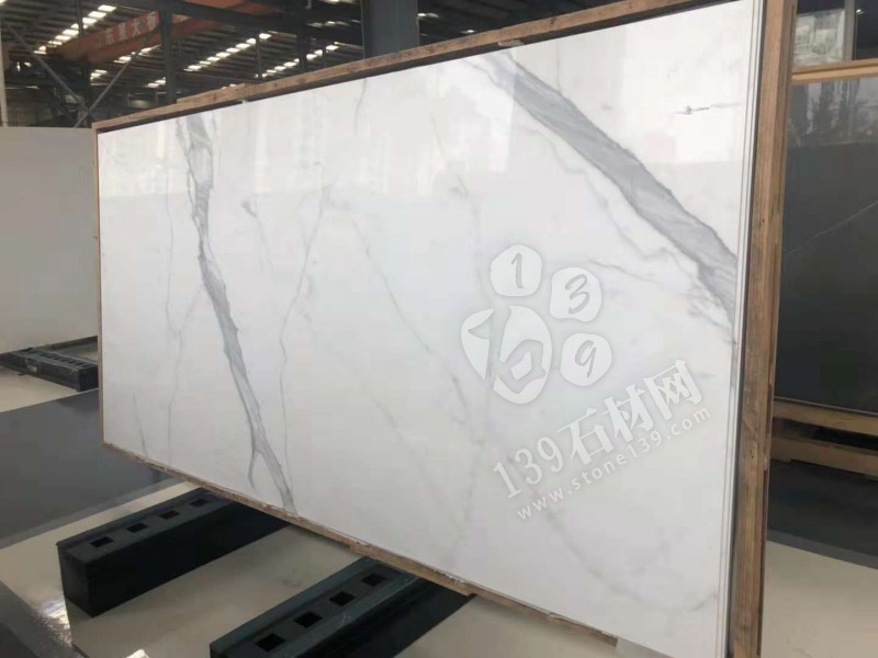 魚(yú)肚白和雪花白大理石