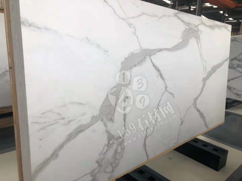 魚(yú)肚白和雪花白大理石