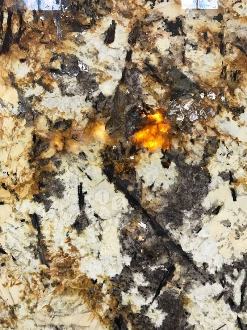 特色稀有（新奇獨特）石材應(yīng)用裝飾應(yīng)該注意四點