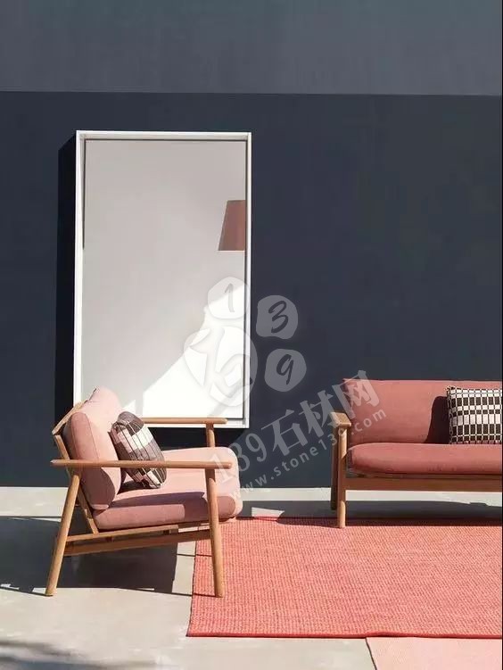 2019年流行的&ldquo;珊瑚橘&rdquo;主打色調