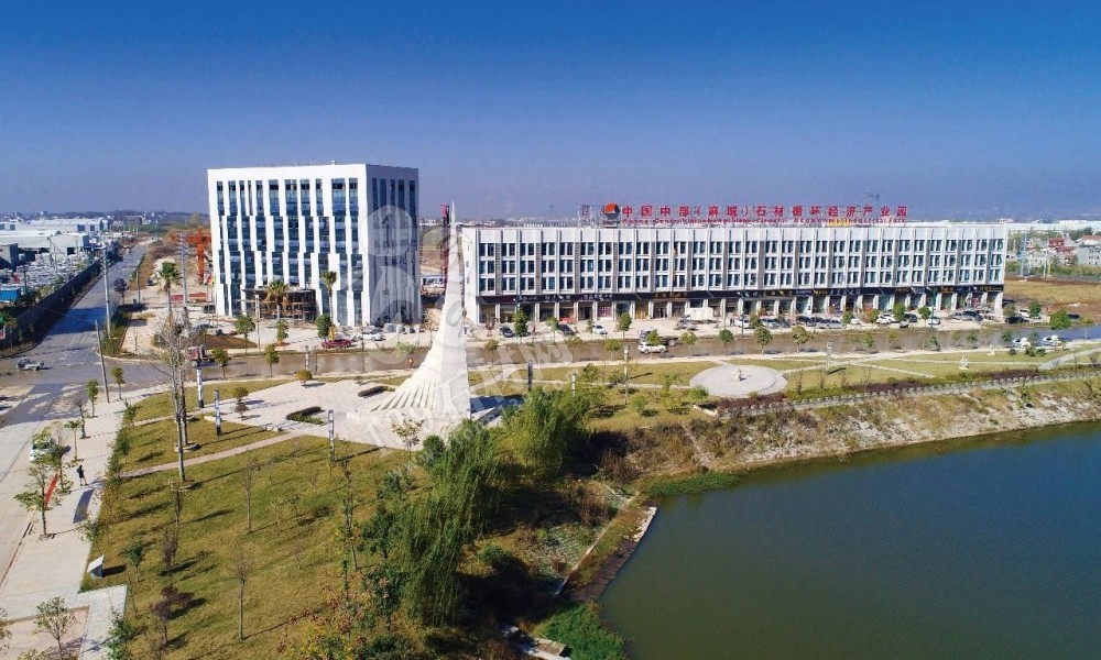 平邑、麻城、鄭州等區(qū)域石材產(chǎn)業(yè)各出奇招，誰(shuí)能搶先轉(zhuǎn)型升級(jí)？