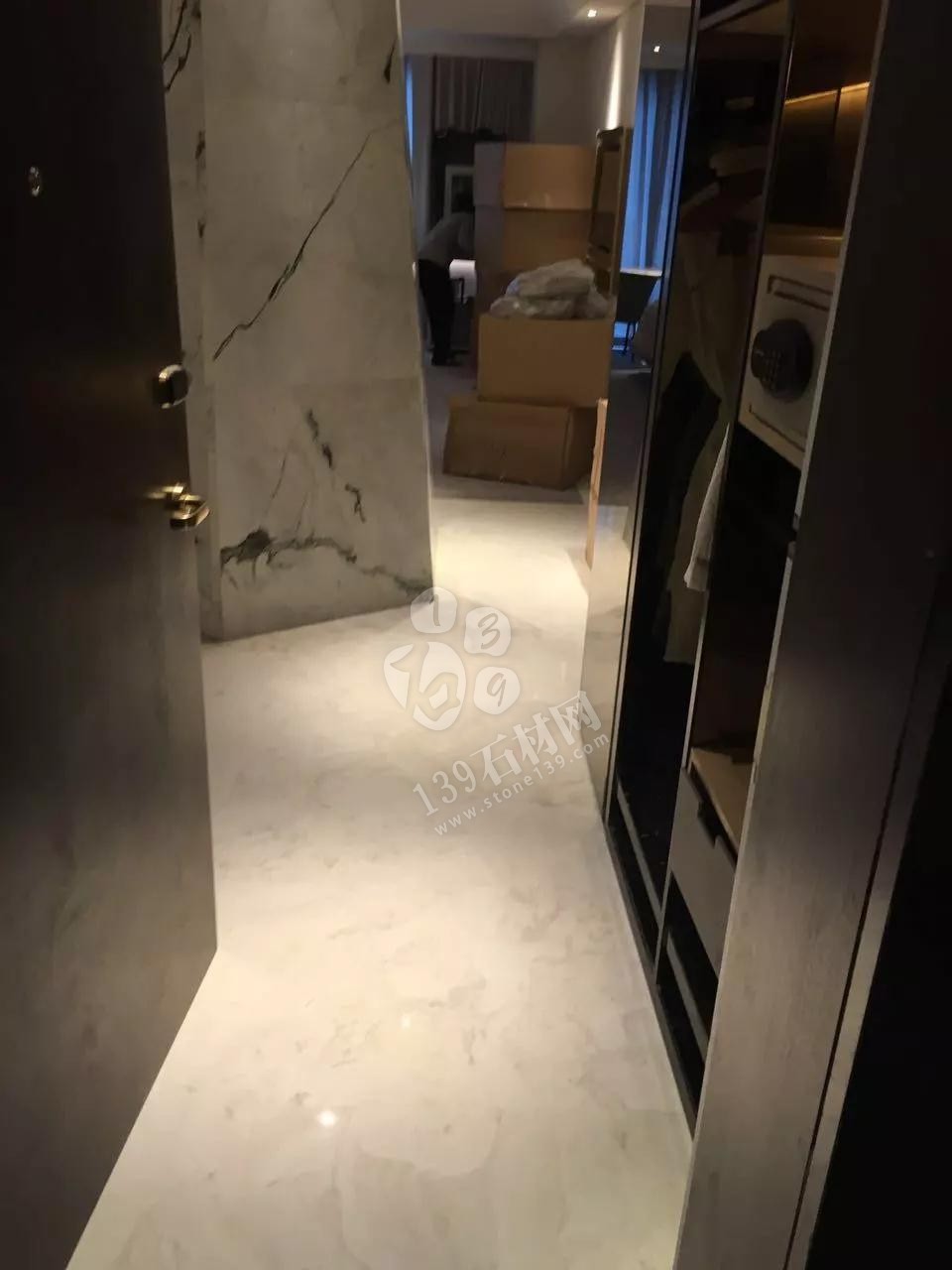 【三興大理石】主營:范思哲藍、直紋白、星白、淺啡網(wǎng)、白玉蘭、大花白、白沙、索菲特金