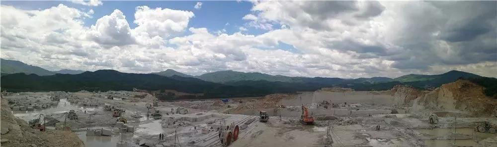 吉林天崗（吉林白產(chǎn)地）：守綠水青山 練點(diǎn)石成金 蛟河石材產(chǎn)業(yè)升級(jí)現(xiàn)“鯰魚效應(yīng)”