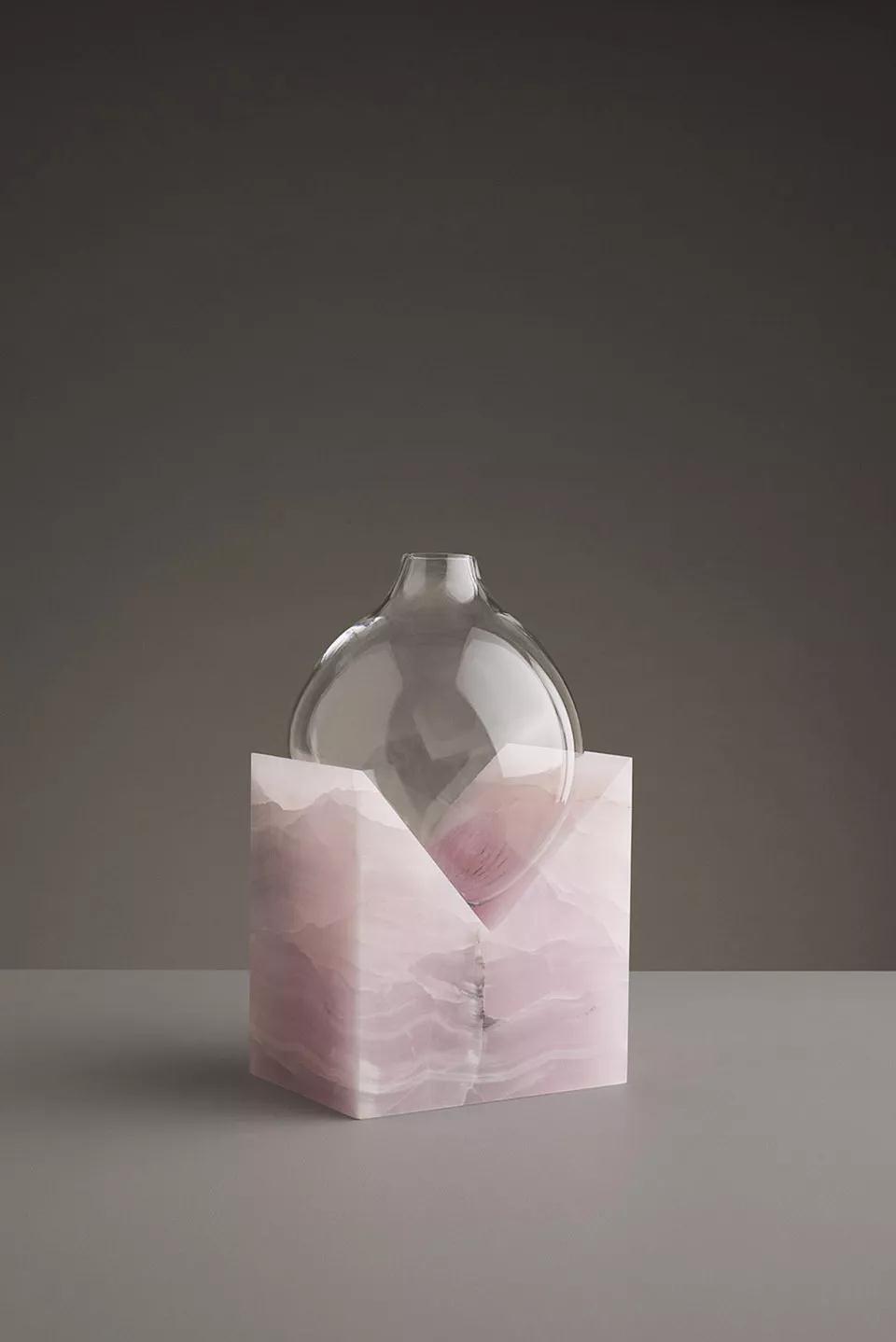 玻璃&石材花瓶：一枝花、一顆石、一種品味