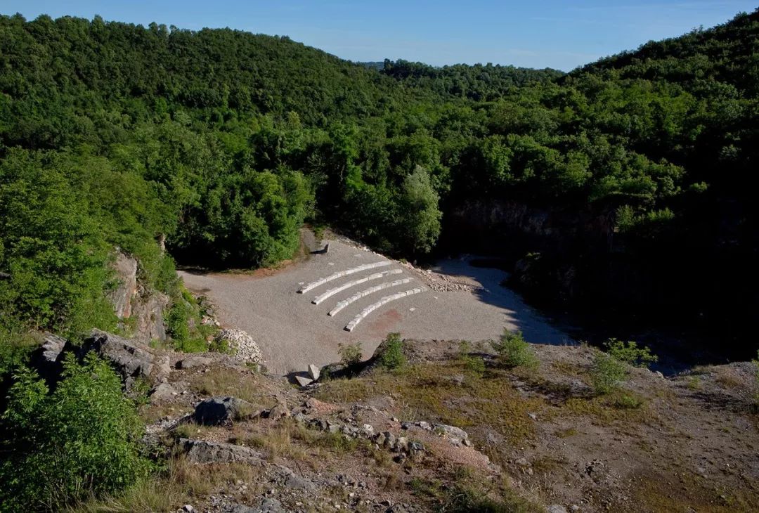 礦山采石場再利用，這座采石場被列入世界文化遺產 