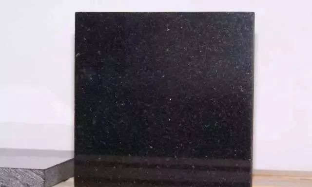 國內(nèi)那些可以替代福建芝麻黑的黑石產(chǎn)品