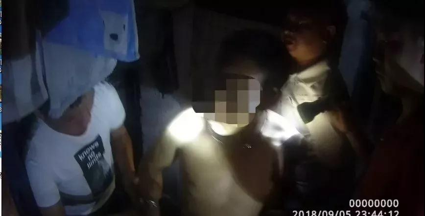 廣東廉江一花崗巖采礦點(diǎn)被認(rèn)定為非法采礦團(tuán)伙且被摧毀