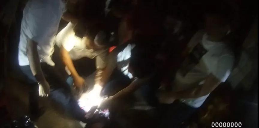 廣東廉江一花崗巖采礦點(diǎn)被認(rèn)定為非法采礦團(tuán)伙且被摧毀