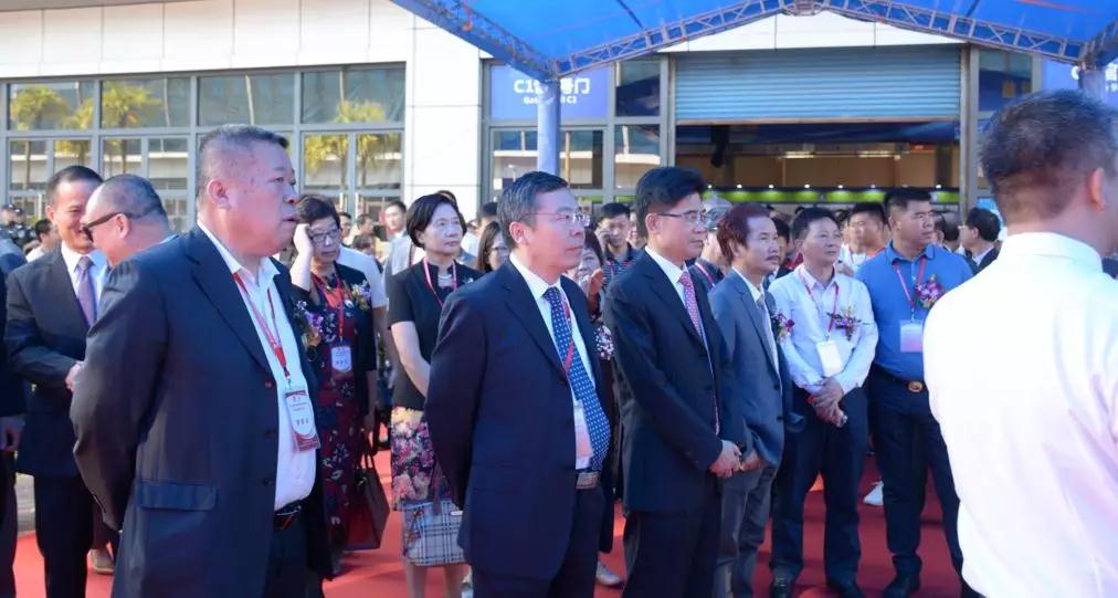 第十六屆云浮國(guó)際石材科技展暨第十屆云浮石文化節(jié)隆重開(kāi)幕