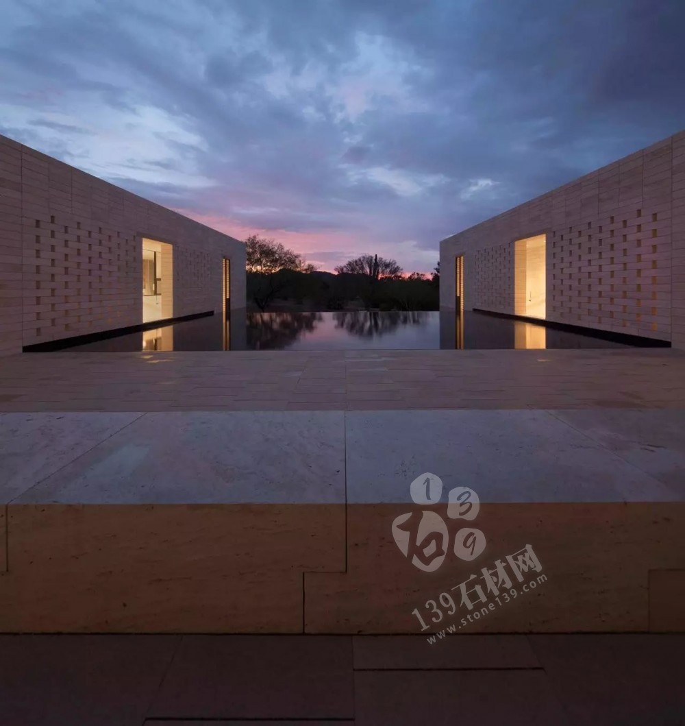 為什么洞石這么受歡迎，看看這個全石材裝飾您應(yīng)該有答案了