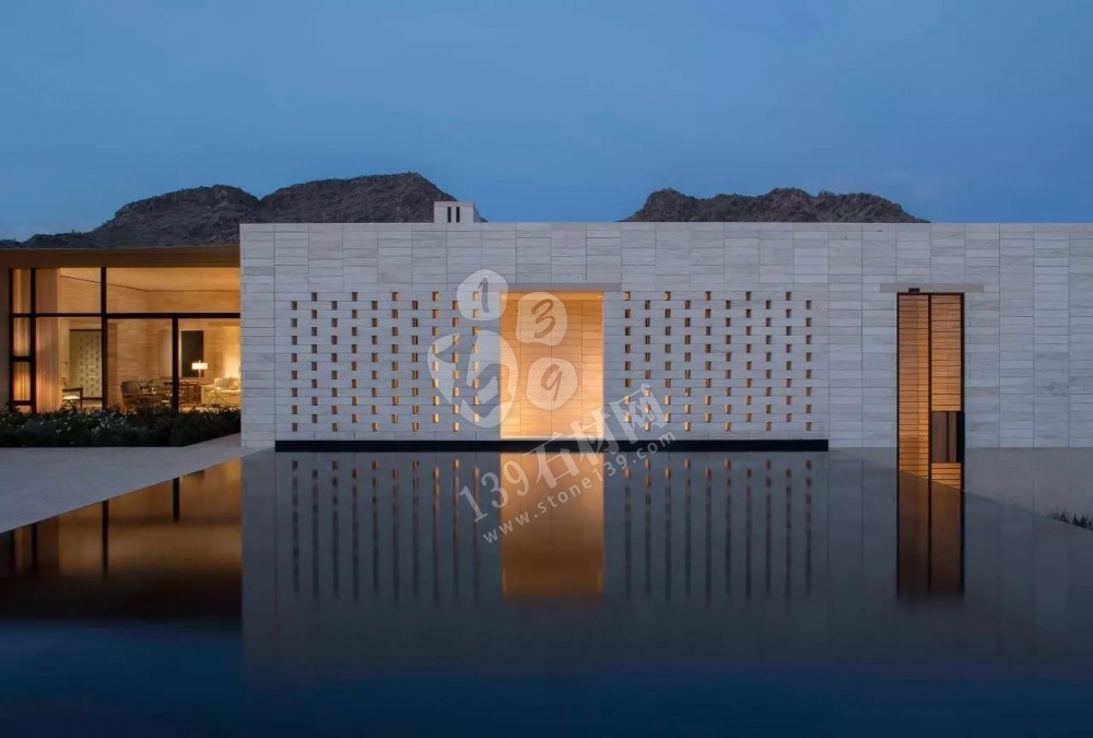 為什么洞石這么受歡迎，看看這個全石材裝飾您應(yīng)該有答案了