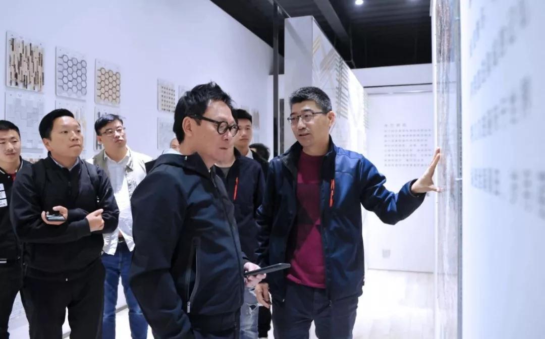 大咖駕到！11月8日，梁志天將現(xiàn)身第20屆水頭石博會(huì)暨石材設(shè)計(jì)周！