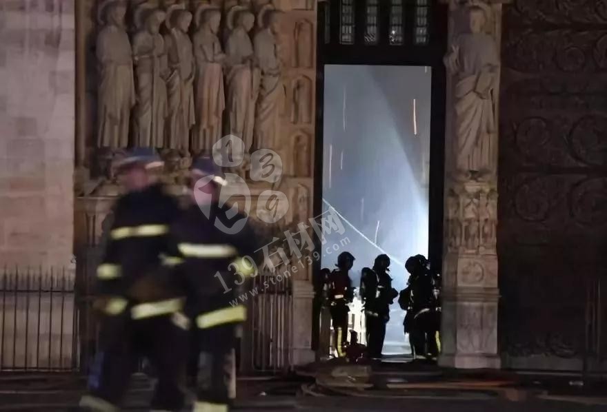 中國專家將參與巴黎圣母院修復工作，幸好石材主體結(jié)構保存，還能修復！