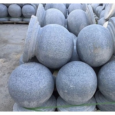 河南泌陽(yáng)芝麻白路沿石廠家