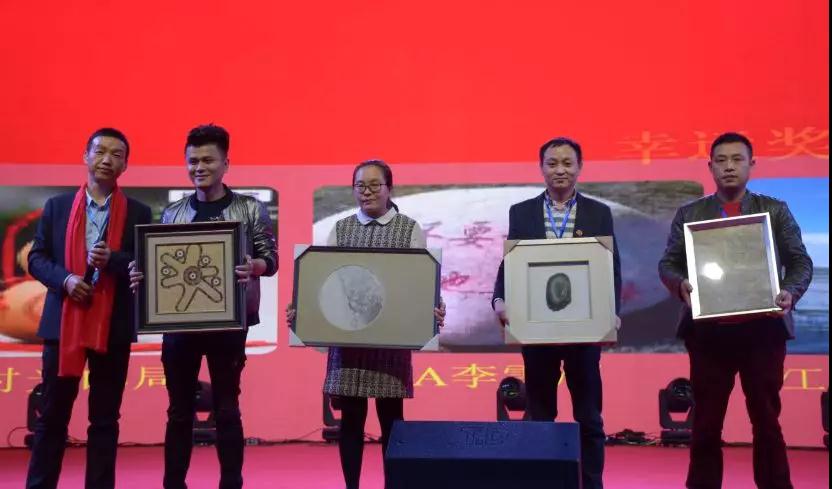 首屆石材機械輔料產(chǎn)業(yè)發(fā)展論壇在福建水頭成功舉行，論道賦能產(chǎn)業(yè)未來新發(fā)展