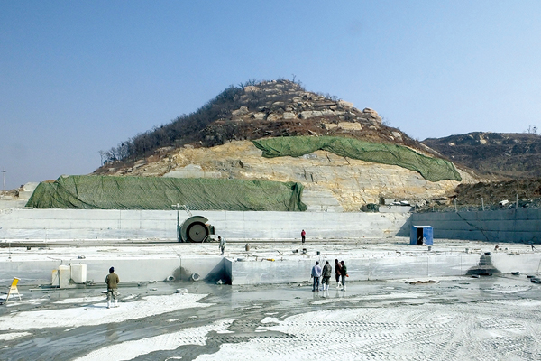 泰安市應急局幫扶礦山企業(yè)復工復產(chǎn)