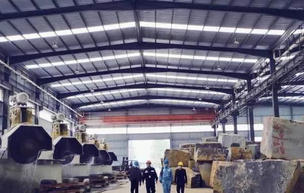 貴州鎮(zhèn)寧供電局：7乘24小時助力亞洲單產(chǎn)最大的石材企業(yè)正常，2020年石材行業(yè)欣欣向榮！