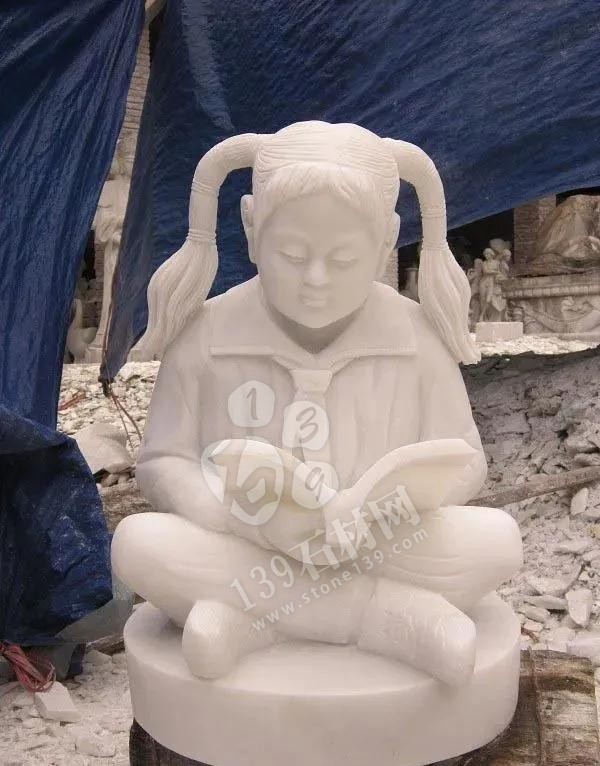 四川寶興網(wǎng)絡(luò)招商推出項目7個，以漢白玉產(chǎn)業(yè)為主，投資額約118億元