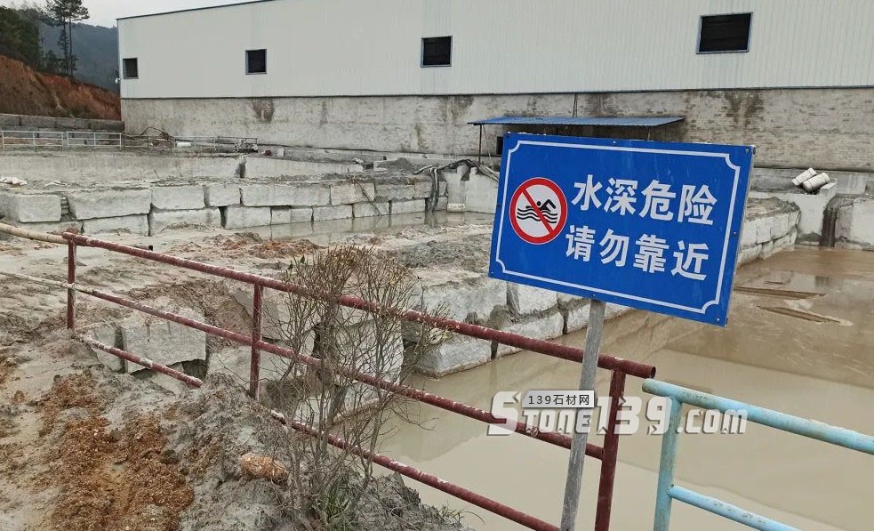 廣西資源縣縣長調(diào)研資源縣石材產(chǎn)業(yè)復工復產(chǎn)、發(fā)展整改等工作，附海浪花 浪花白  資江灰產(chǎn)品欣賞！