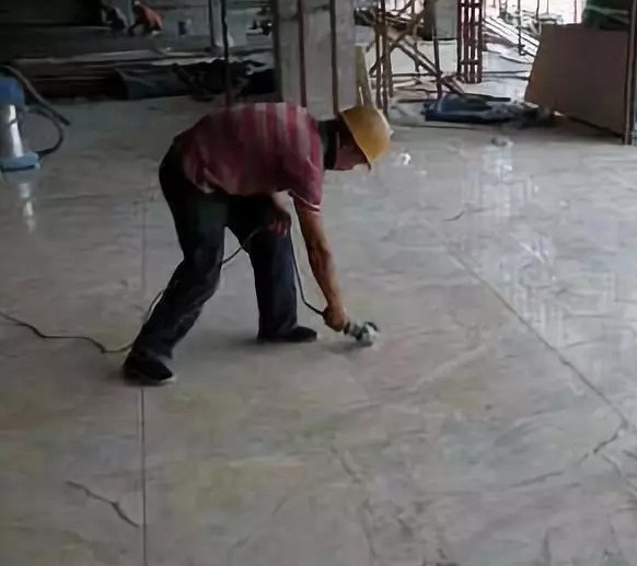 新房大理石地板為什么會空鼓？都是哪些原因造成的？