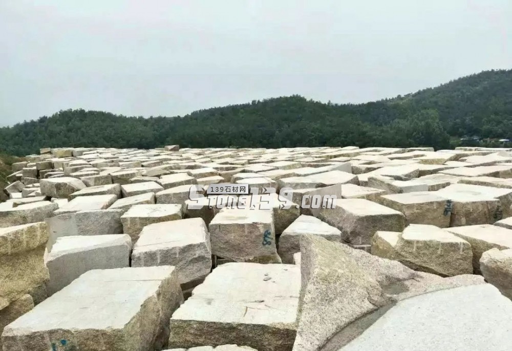 （隨州白麻黃金麻產(chǎn)地）吳山鎮(zhèn)嚴(yán)禁私人外賣荒料，否則一律沒(méi)收！