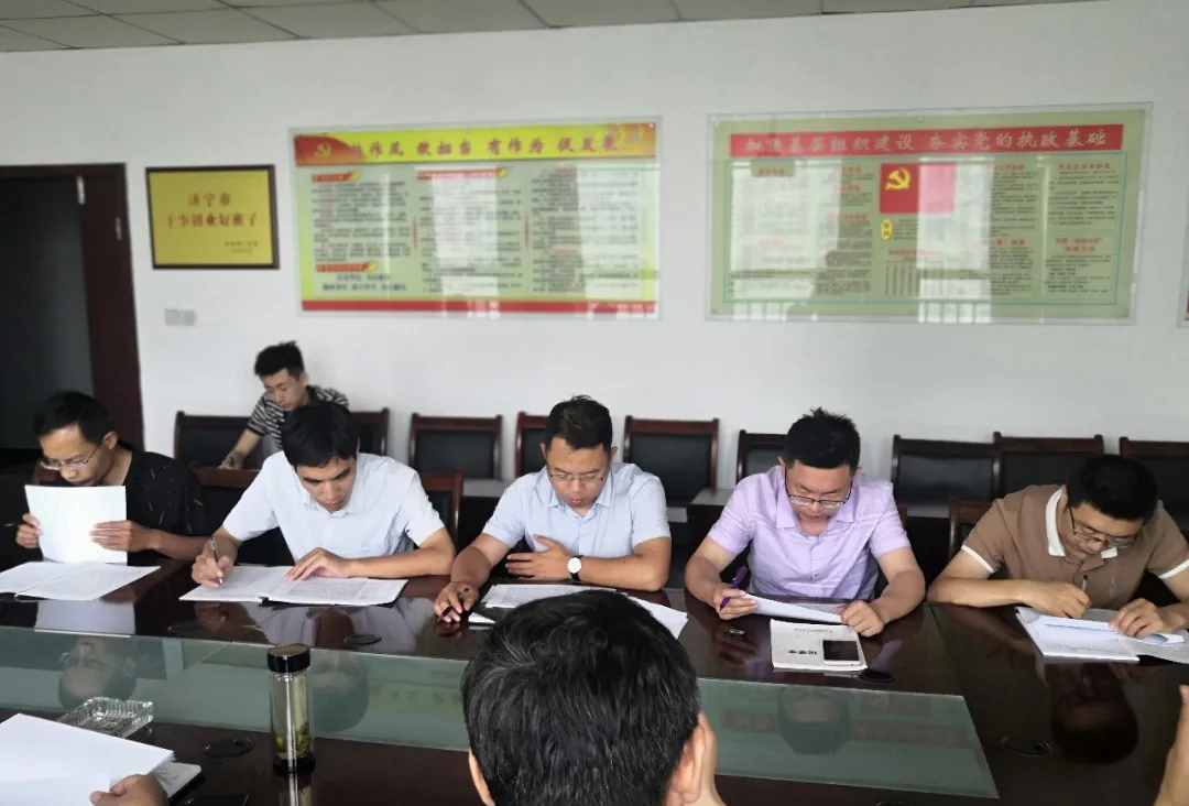 山東汶上縣工信局黨組召開(kāi)專(zhuān)題會(huì)議，研究推進(jìn)石材加工企業(yè)和燒結(jié)磚企業(yè)壓減整合工作