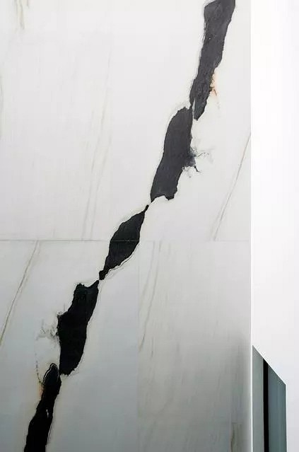 國(guó)寶級(jí)石材熊貓白大理石