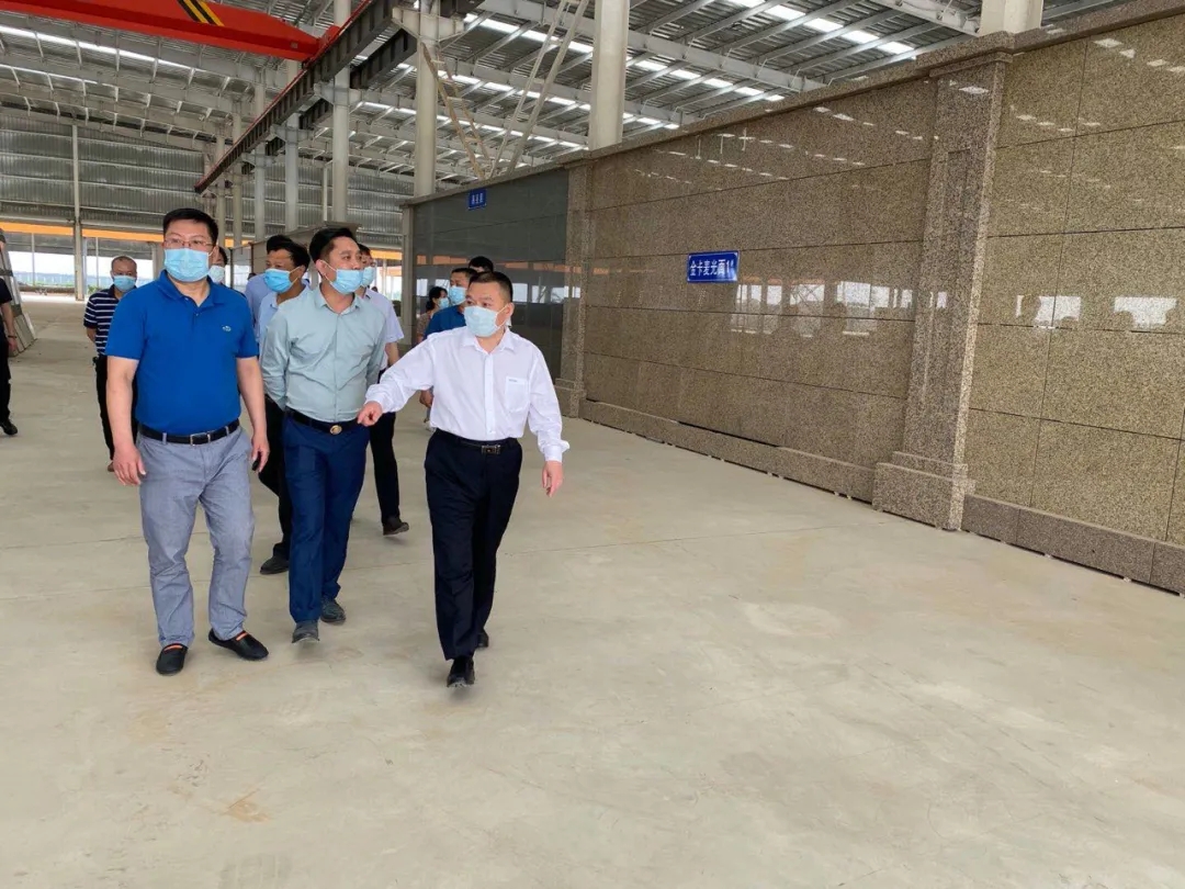 河北滄州市副市長張文閣對黃驊港華業(yè)石材新城進行考察調(diào)研活動