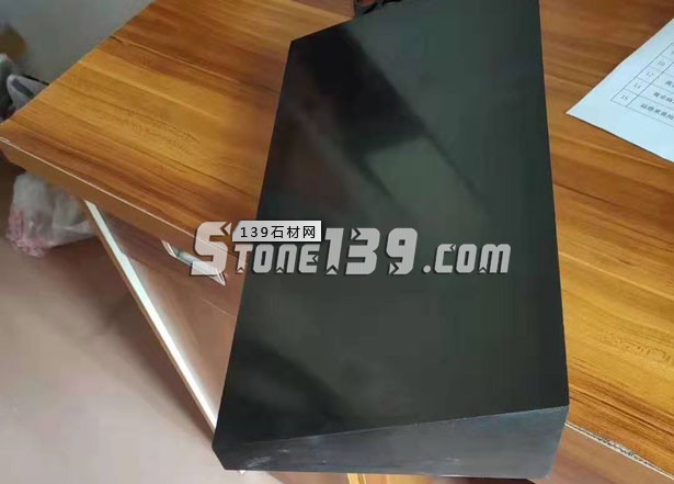 目前最便宜的黑石（湛江黑）產(chǎn)地廣東雷州市召開非法石材場(chǎng)整治工作推進(jìn)會(huì)