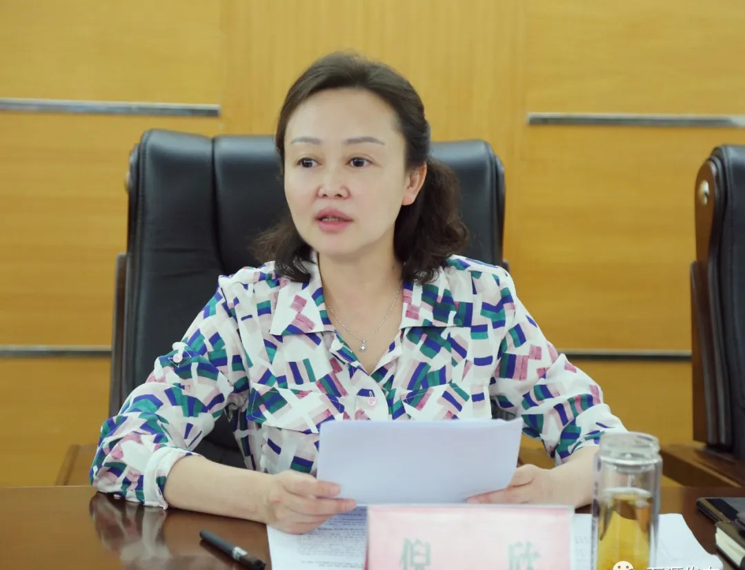 萬源市召開“石材城”項目建設(shè)指揮部第五次推進(jìn)會