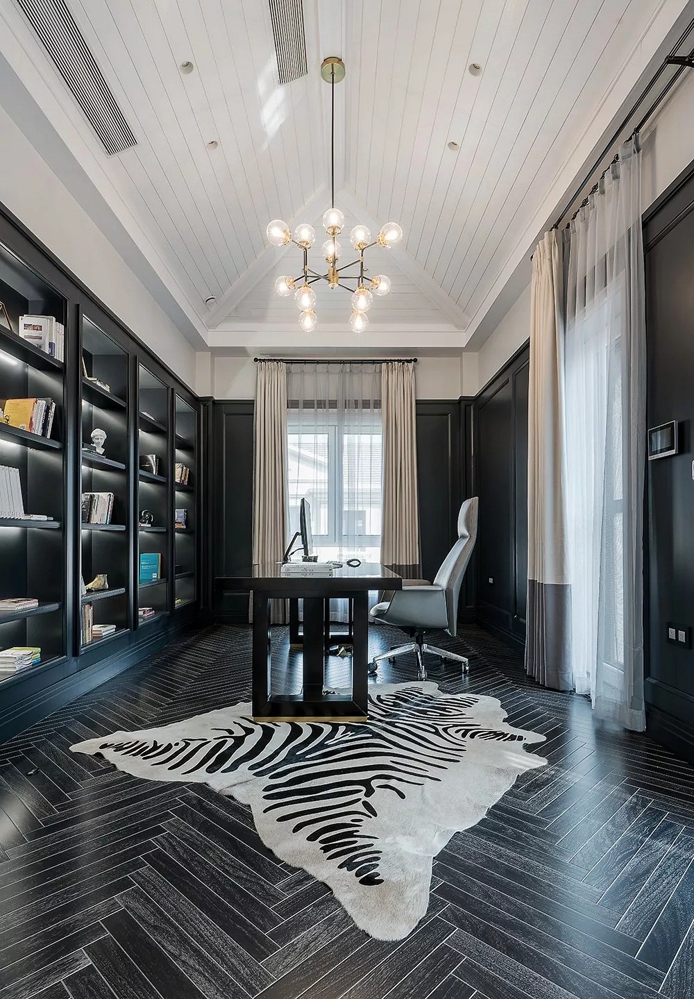 黑白大理石+金屬線，精致優(yōu)雅的完美搭配